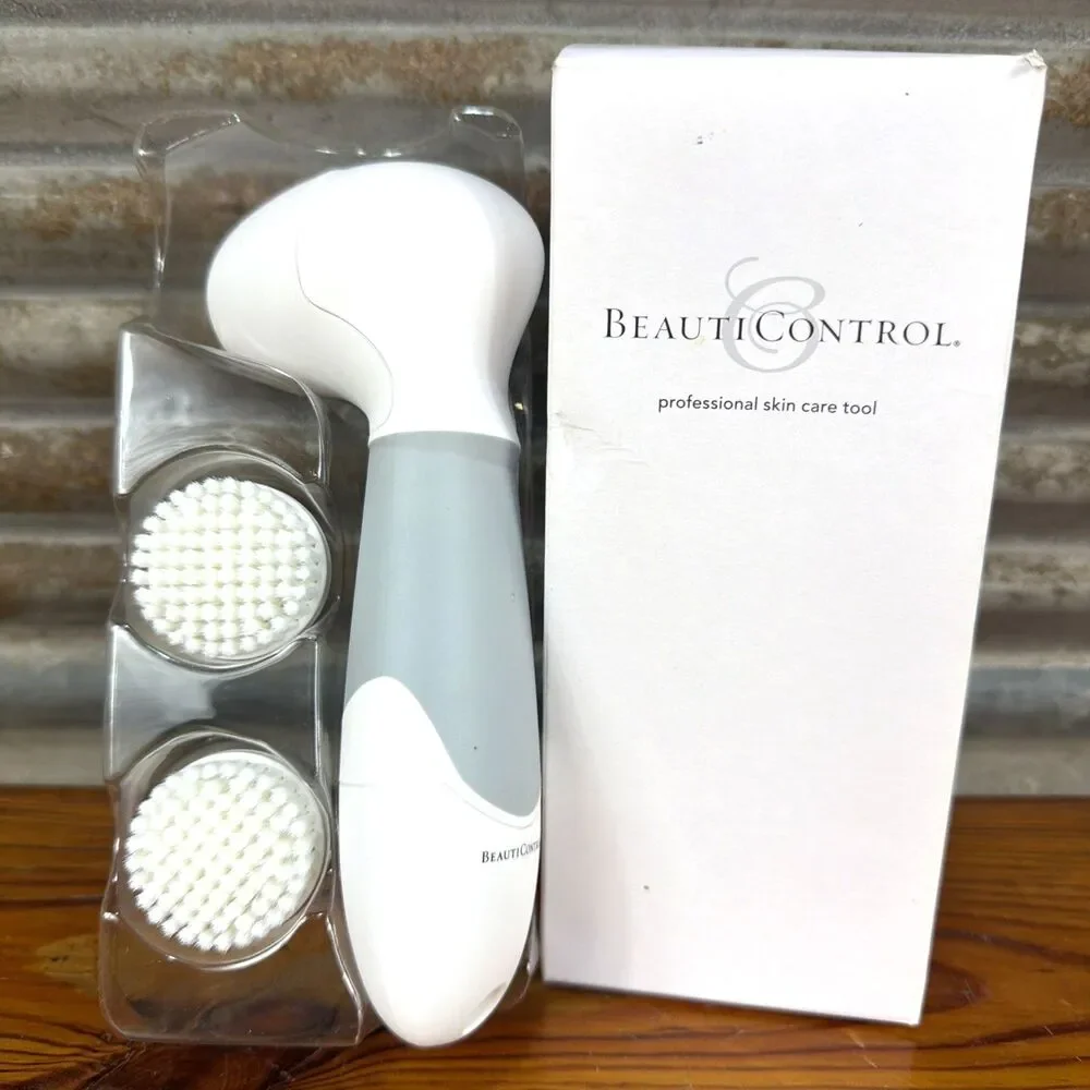 BeautiControl Professional Skin Care Tool Exfoliating Buffer with Brush Set